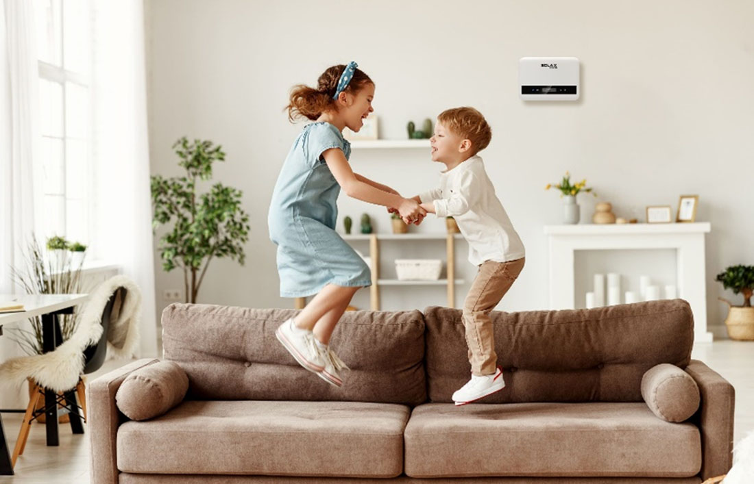 SolaX Unveils New X1-MINI G4 Residential String Inverter SolaX Unveils New X1-MINI G4 Residential String Inverter